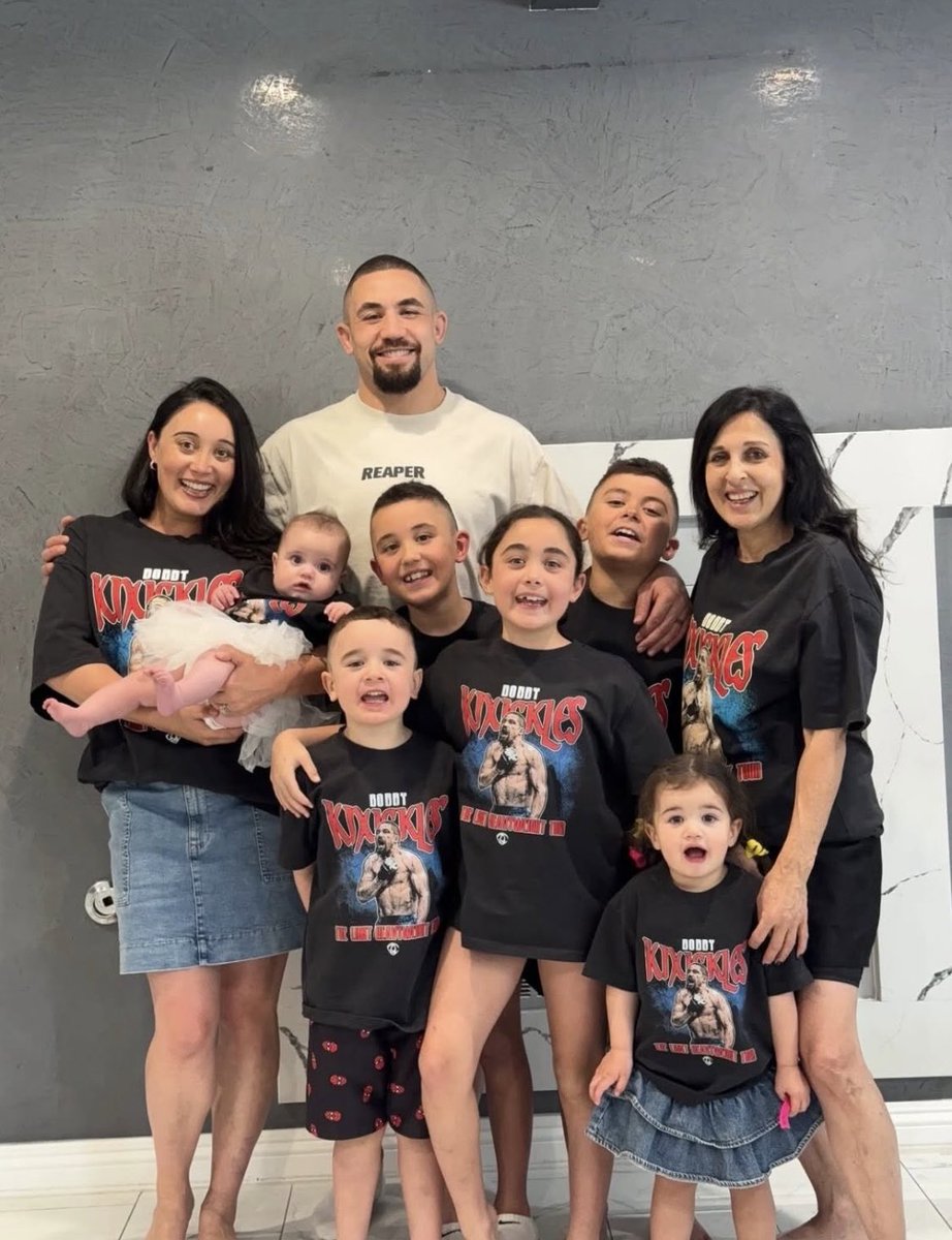 Jon Anik’s Giggle tweet media