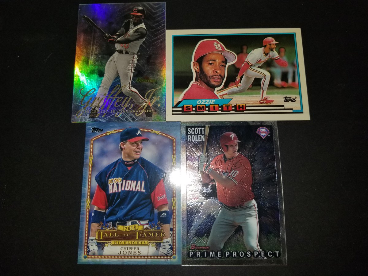LimitedCards's tweet photo. 😎 PICK THE NUMBER CONTEST!!! 😎

1⃣ One pick between 1-100 per person. 🗨️ Reply to this post with your guess to win the pictured baseball cards of:

Ken Griffey Jr. 2000 Fleer Showcase
Ozzie Smith 1989 Topps Big
Chipper Jones 2021 Topps Hall of Famer Blue
Scott Rolen 1998 Bowman Chrome Reprints

✴️ The winning number has already been determined. 
✴️ Once all 100 numbers have been picked, the contest will end. 

Oh yeah, thank you! 🤝

#TheHobby