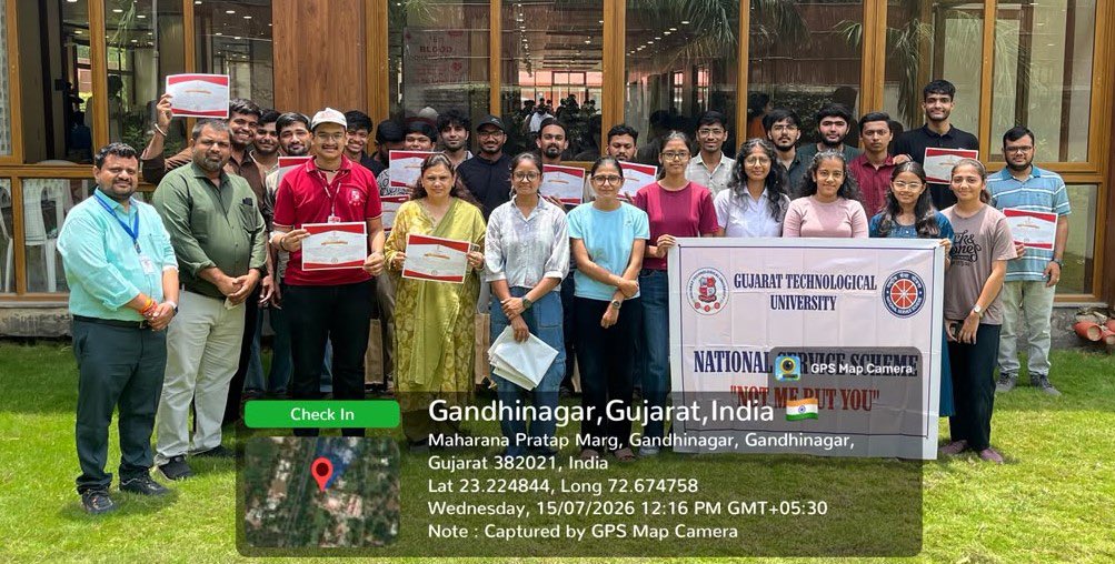 gtuoffice's tweet photo. “Donate Blood. Save Lives. Inspire Humanity”.

GTU-affiliated PG Schools’ officers, faculties, NSS volunteers and students demonstrated their spirit of selfless service by actively participating in the Blood Donation Camp held at Lok Bhavan, Gandhinagar.

#GTUNSS #BloodDonation https://t.co/4rMC6bg2rA