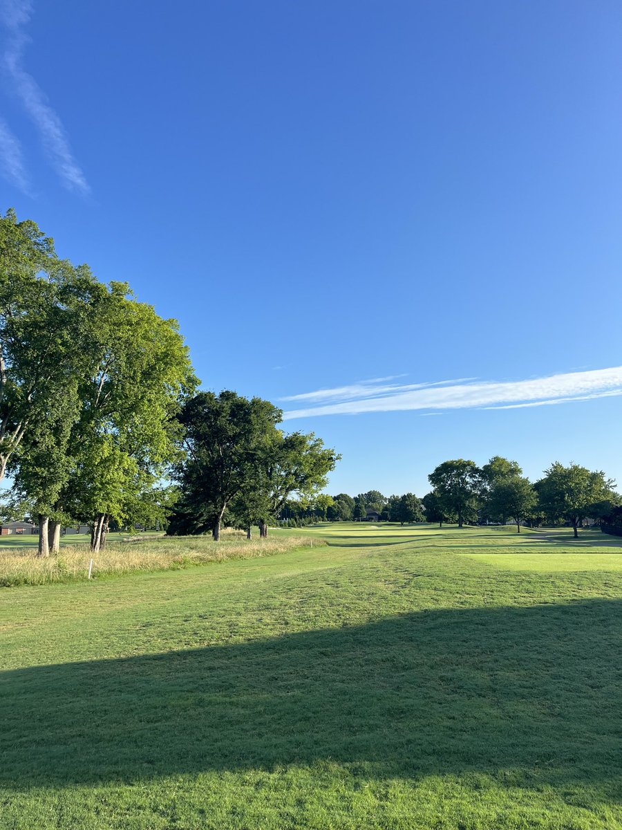 TNgolf's tweet photo. It’s a beautiful day for Round 1 of the State Open! ☀️

Live scoring: https://t.co/AGBQkQlRp7 https://t.co/A35m5LzetB