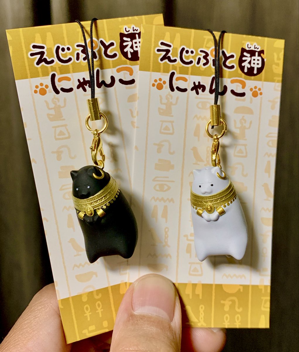 1011hanabeet's tweet photo. マスキングテープ上手くいってる！
さあここから細かいとこは筆塗りだ！
ストラップねこ作ります🐱
#WF2026S https://t.co/2sUSHF3vik