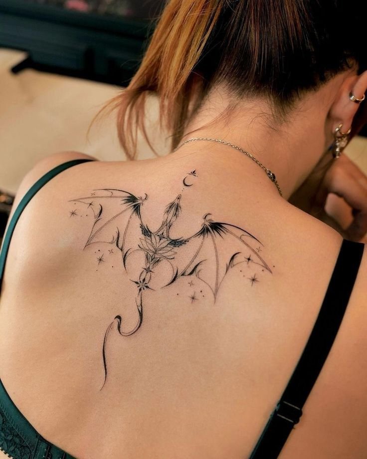 EAMR_13's tweet photo. como o pinterest me vê

☆ ator
☆ tatuagem
☆ unhas
☆ visual https://t.co/OWDwakowdH