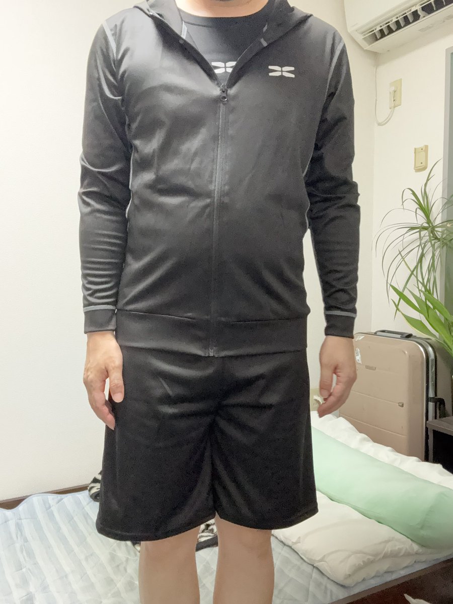 gamjiru's tweet photo. 明日、7/16(木)はライブ配信しに行きます。
朝からになってたけど15時から予定に変更で
https://t.co/zHoibgOMeD

オールスターブレイクでメジャーリーグ休みだし時間に余裕はあるんだけど、他で余裕がないので…
17日は朝イチからやりますので！

今日はジム行った。
形から入るタイプ
70キロ手前…ヤバい