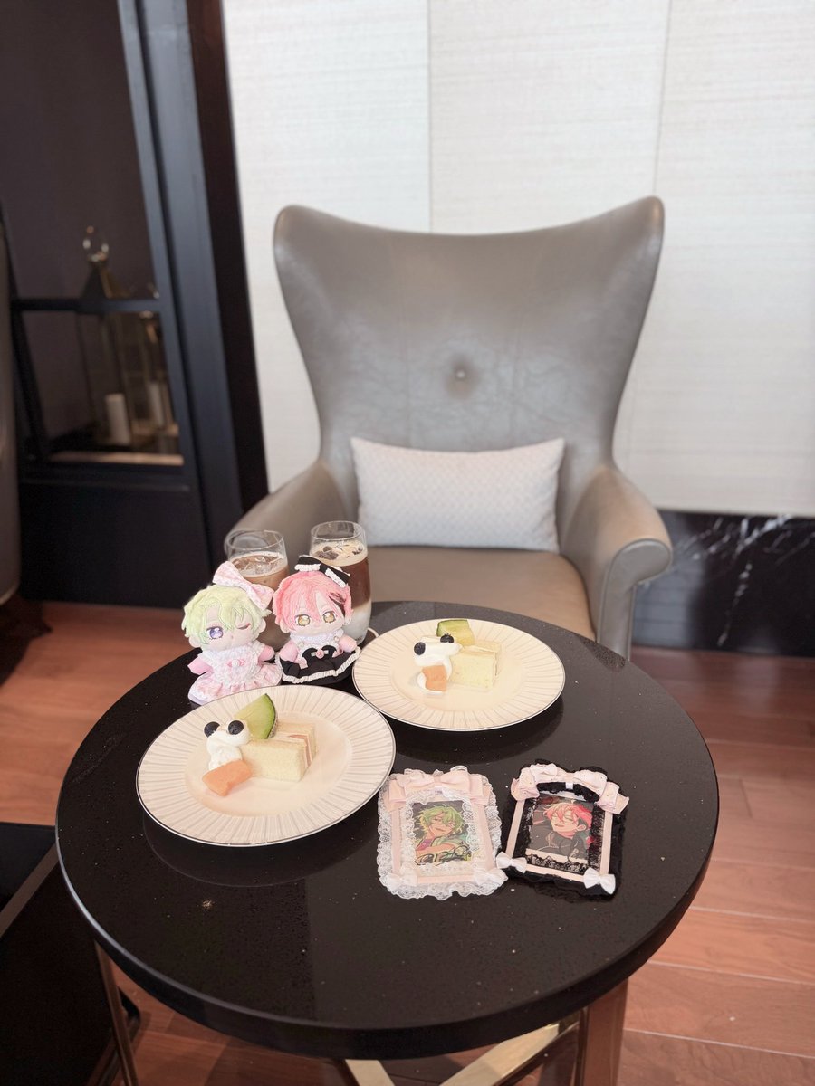 mashumeIIow's tweet photo. Hilton yokohama🩷💚 https://t.co/VtfeGgjuOK