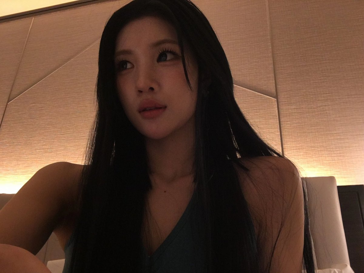 H2H_NEWS's tweet photo. 260715 JUUN WEVERSE POST

“Unnie, that’s my bed. (Eugh 😵‍💫)”

#Hearts2Hearts #하츠투하츠 #H2H @Hearts2Hearts https://t.co/VkeozVnDs2