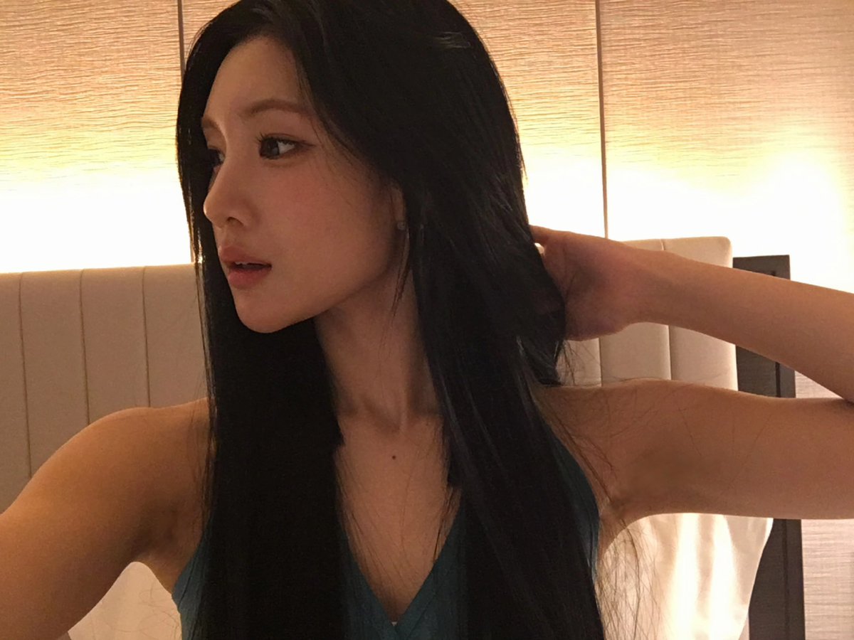 H2H_NEWS's tweet photo. 260715 JUUN WEVERSE POST

“Unnie, that’s my bed. (Eugh 😵‍💫)”

#Hearts2Hearts #하츠투하츠 #H2H @Hearts2Hearts https://t.co/VkeozVnDs2