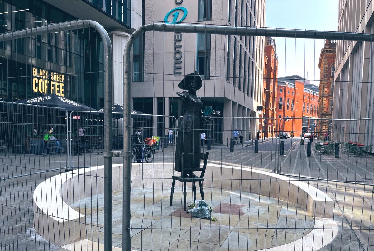 DefendOurJuries's tweet photo. BREAKING - Emmeline Pankhurst LOCKED UP

24hrs after a video showed the suffragette alongside supporters of Palestine Action, she has been caged off.

While counter-terror police struggle to keep up with pensioners, they have managed to catch this particular “terrorist”.

/s https://t.co/3UH4dGXhcO
