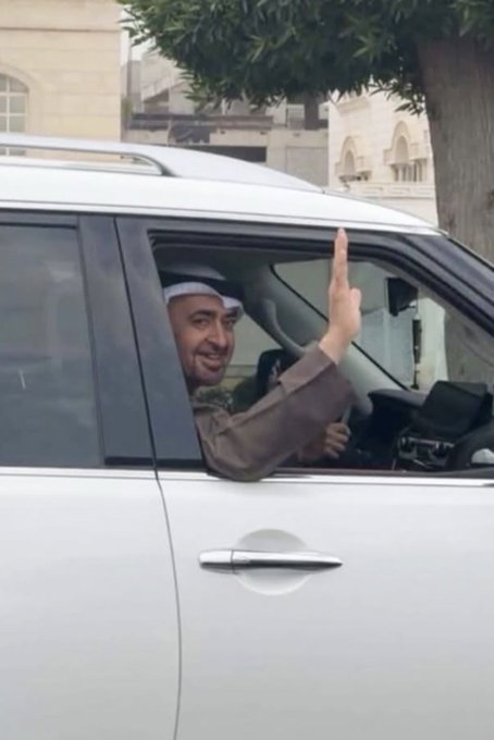 b6bejx's tweet photo. اللهم بكً اصبحنا وعليك توكلنا وانته خير الحافظين   صباح الخير ياوطن الأوفياء 🤍🇦🇪 https://t.co/EAo88vKEjI