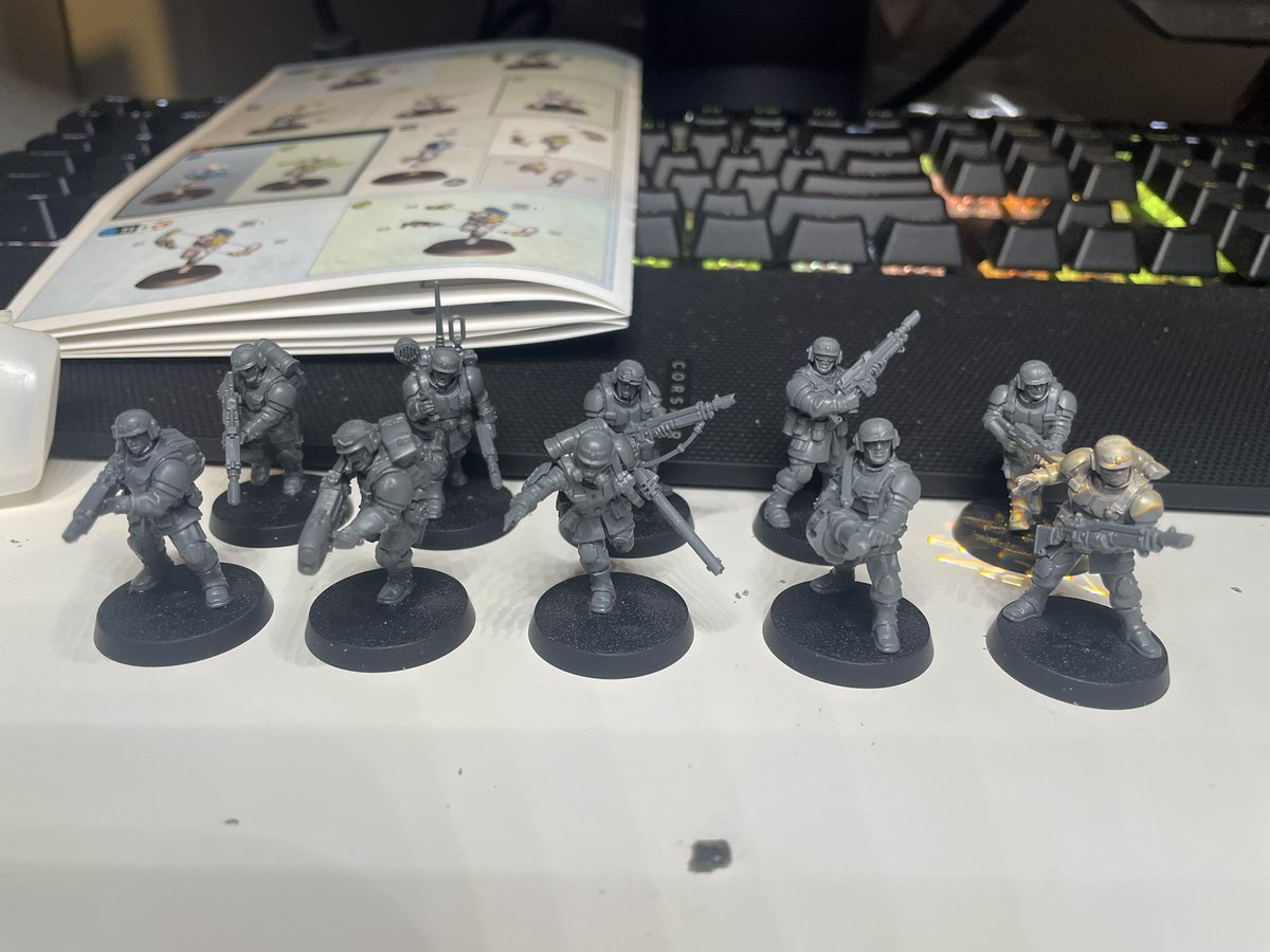 roscotep's tweet photo. With the addition of the 3rd infantry unit and heavy weapons team, the 161st Armageddon Bullet-Born have reached a playable 1000 point force

#WarhammerCommunity
#Warhammer40K
#AstraMilitarum https://t.co/5jOs3Z3ZS1