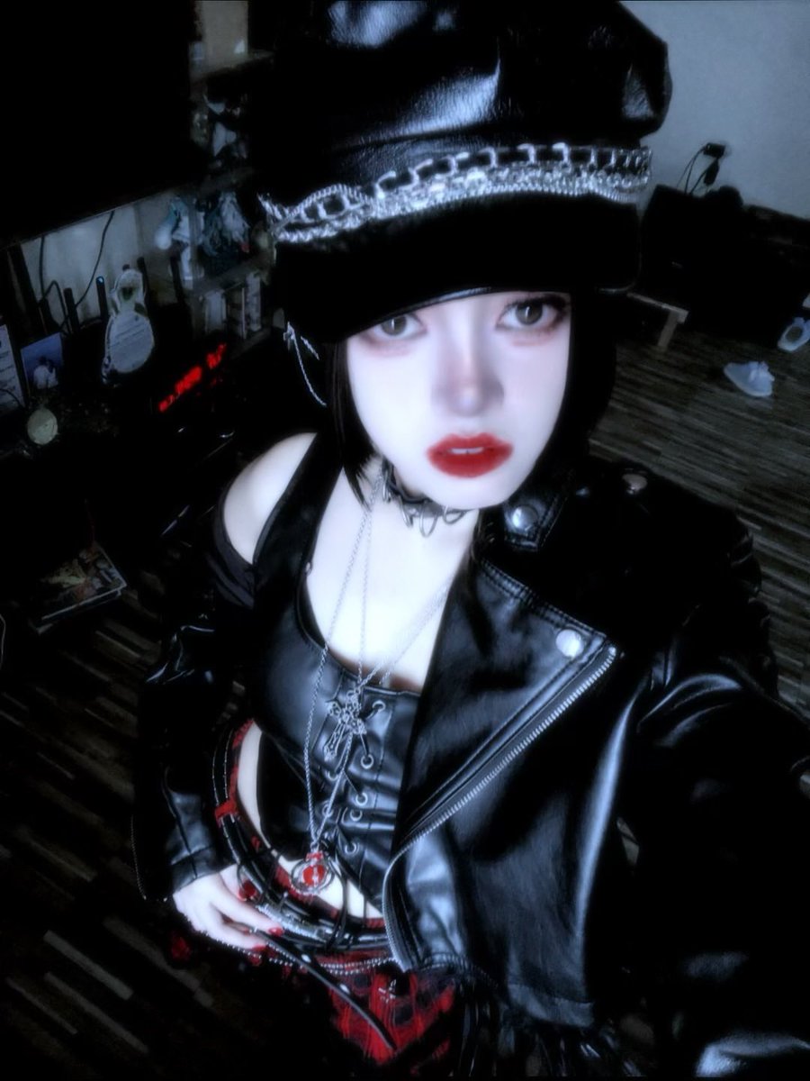 klairesama's tweet photo. I need your love 🎶

#nana #nanaosaki #blast #cosplay #cosplayer https://t.co/UWu0NSQMJx