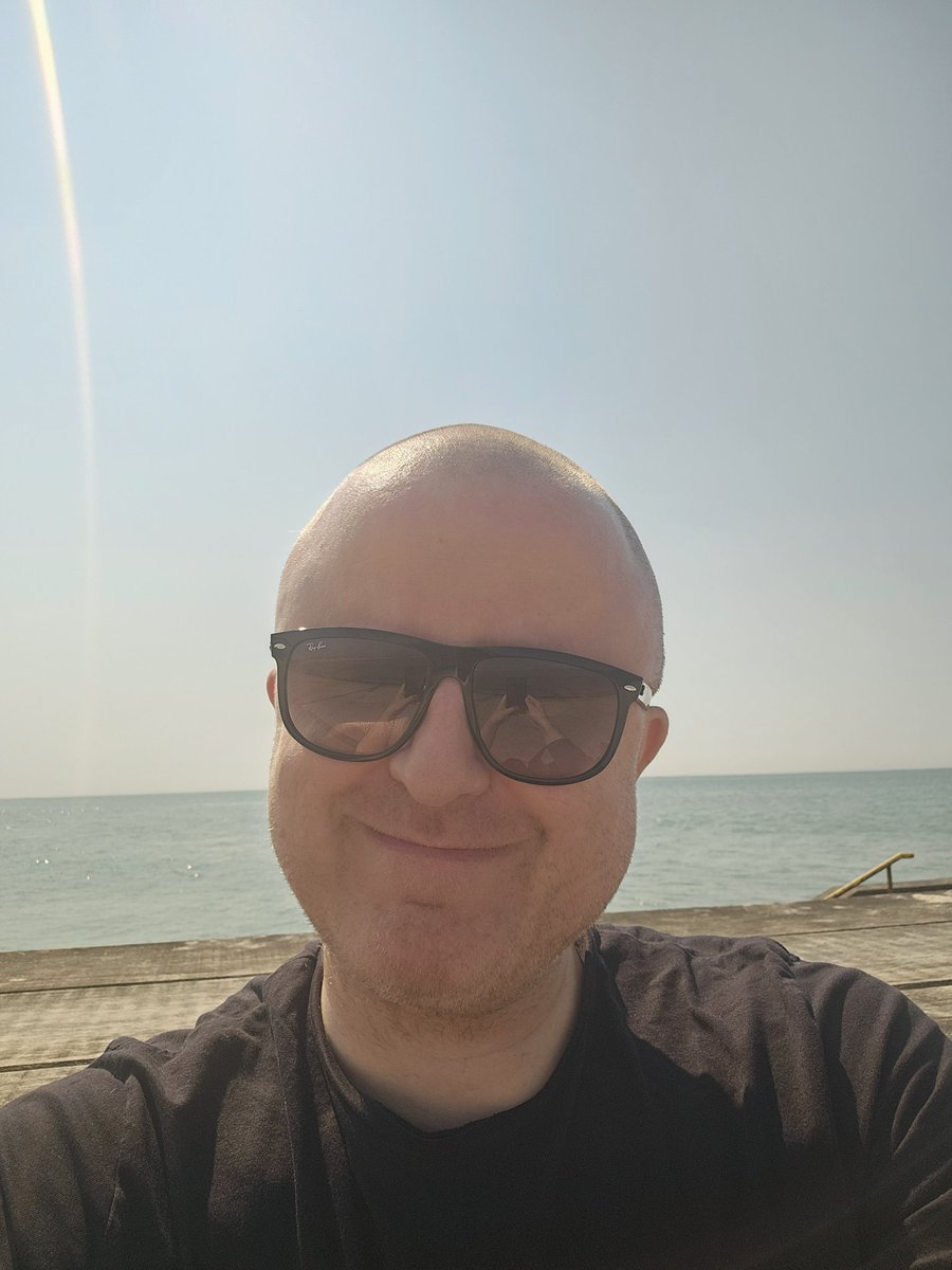 MFT1981's tweet photo. Greetings from Europe,
While Moscow and the orcs are playing MadMax fuel wars, there is peace in Europe and plenty of gas. God bless the defenders of Ukraine.
#coolSummer #summer2026 #PeacetoEurope https://t.co/7l2DwJf1dk