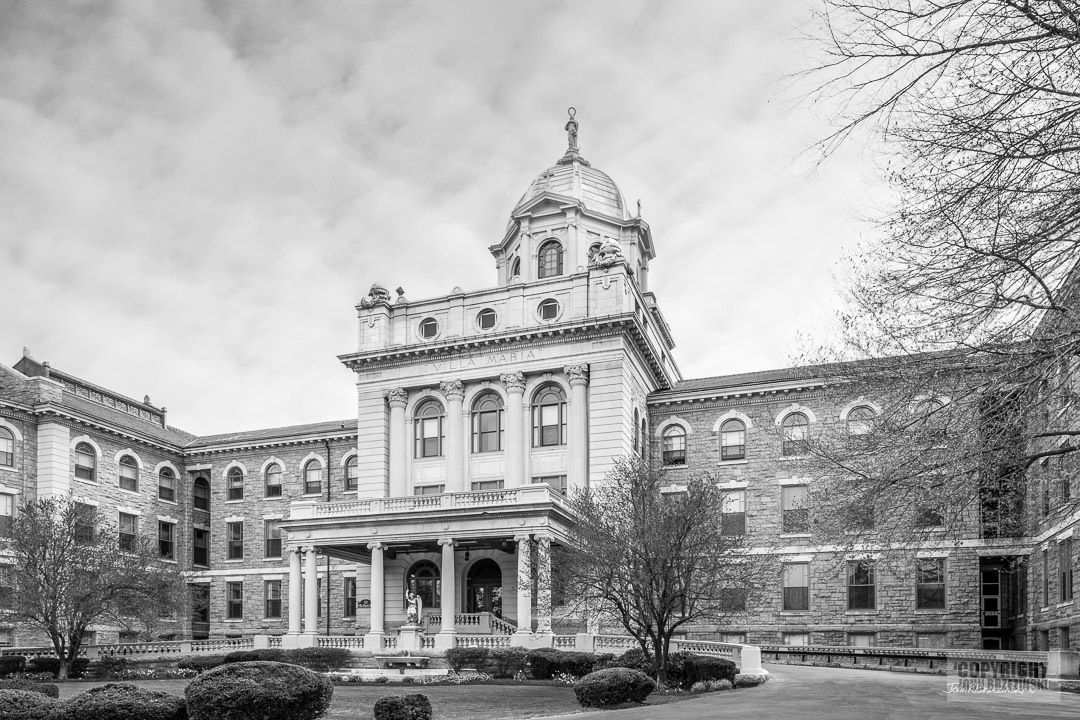 universityicons's tweet photo. Today's featured university icon is Villa Maria Hall at Immaculata University in Malvern, Pennsylvania.

You can find this #Immaculata photo in the "Immaculata University" collection via the link below:
https://t.co/7bz2vwGm8I

@ImmaculataU https://t.co/hTK0V9Kq8N
