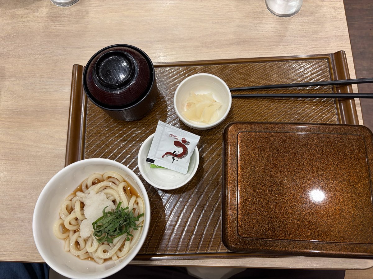 smiledent1919's tweet photo. 東京都江戸川区

ガスト北小岩店

鰻重
大葉おろしうどん

鰻タレが旨けりゃ旨い

プリンサンデー
美味しい
ご馳走様でした https://t.co/HooYlYTpZt