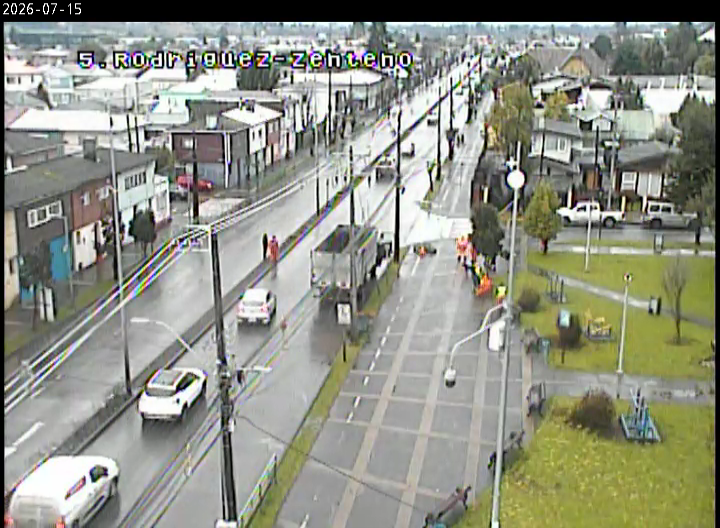 TTILosLagos's tweet photo. ⚠️ (09:21) Trabajos de poda con angostamiento de pista en Av. Manuel Rodríguez, entre Av. Ignacio Zenteno y Covadonga al oriente. Conduzca con precaución. #Osorno https://t.co/JKXczSsUle