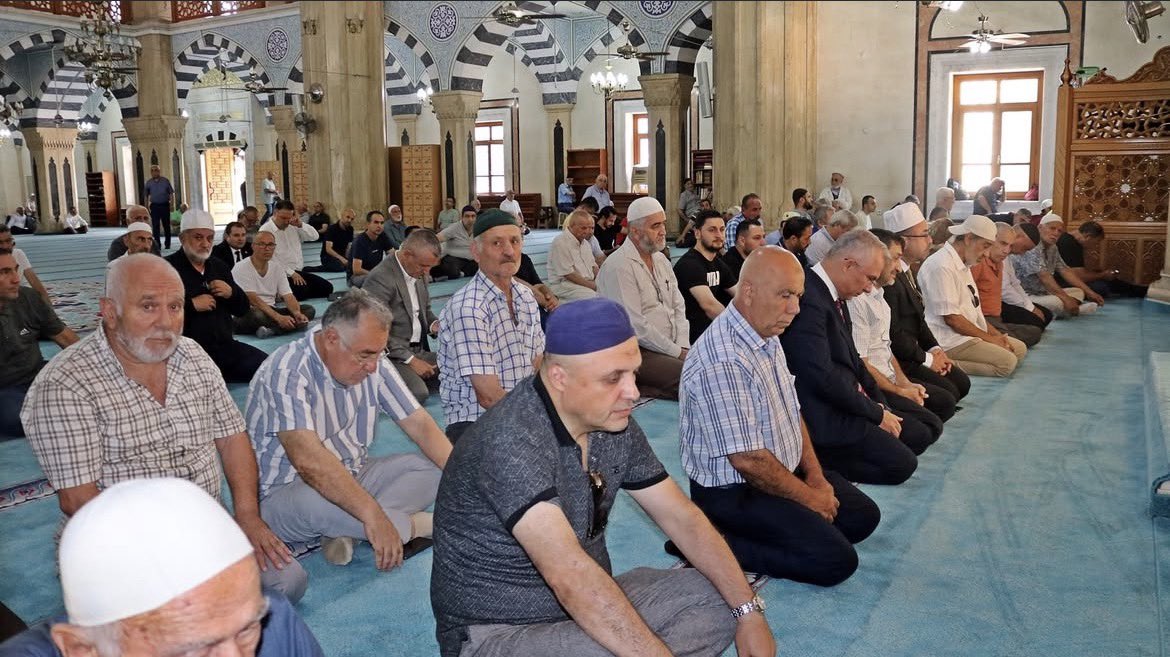 mhp_maltepe's tweet photo. Milliyetçi Hareket Partisi Maltepe
İlçe Başkanlığı olarak İlçe Kaymakamımız
Sn.Bahri Tiryaki,ilçe Başkanı Danışmanımız
Sn. Coşkun Erbaş ve ilçe Yöneticilerimiz ile birlikte 15 Temmuz Demokrasi ve Milli Birlik
Günü Anma Etkinlikleri Programı kapsamında
düzenlenen, Maltepe Cumhuriyet Camii’nde Kur'an-ı Kerim Tilaveti ve
Mevlit Programına katılım sağladık.

15 Temmuz Demokrasi ve Milli Birlik Günü
vesilesiyle aziz şehitlerimizi rahmetle, kahraman gazilerimizi minnet ve şükranla anıyoruz.
@aykutdogan91