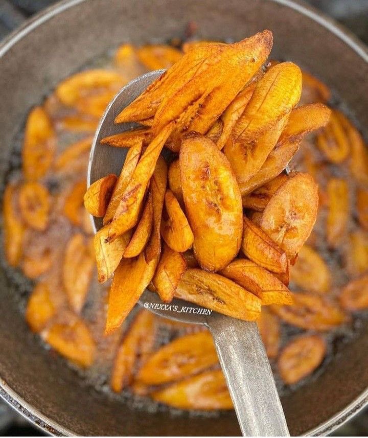 ZyRo7x10's tweet photo. My love for plantain is crazyyyy🥰 https://t.co/MHlqmEUr9L