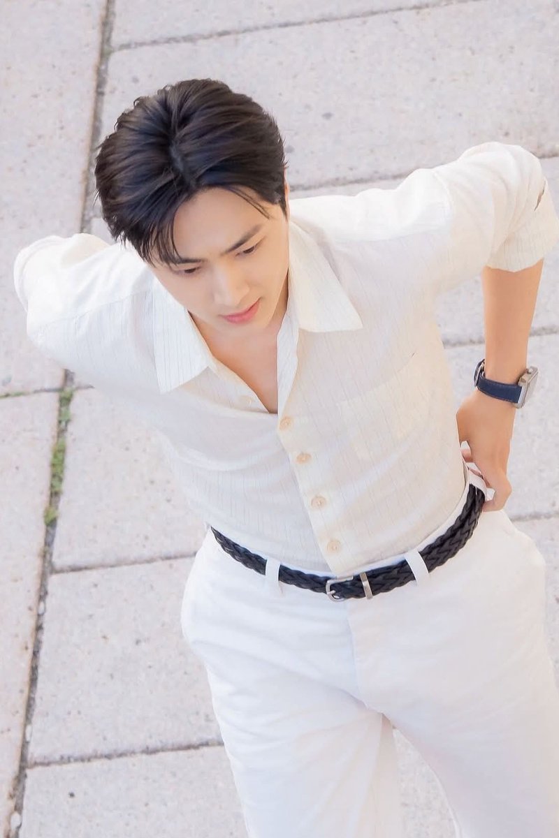 23parkz's tweet photo. missing my j huft https://t.co/2KGEuPKLvd