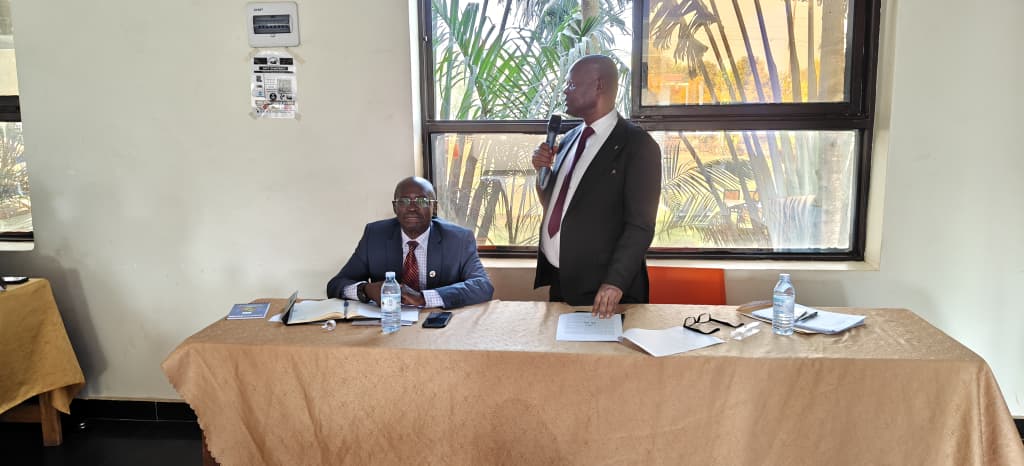 lgfcweb's tweet photo. Fiscal decentralisation is foundation of strong LGs. At the Western Region District Chairpersons and Mayors Meeting, #LGFC called on political leaders to champion revenue mobilisation through stronger oversight and the adoption of #IRAS to drive local economic development. https://t.co/wTmtvgeBaF