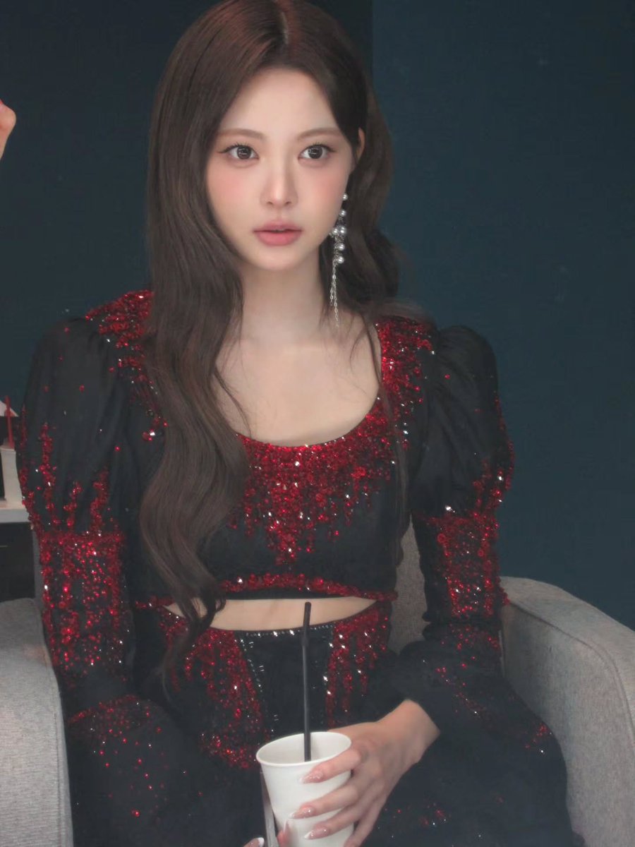 HEunchaeBrasil's tweet photo. 📸 | Eunchae via Instagram Feed. (hhh.e_c.v) 

“❤️‍🩹”

#LE_SSERAFIM #르세라핌 #HONGEUNCHAE #홍은채 https://t.co/PHFW89m201