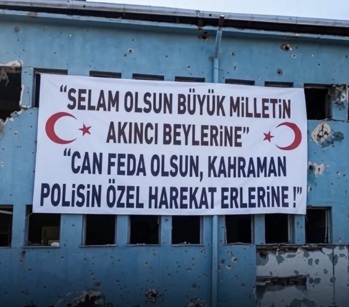samih1903s's tweet photo. hayatımın hiçbir döneminde  Fetocu namussuz vatansız şerefsiz haysiyetsiz alçaklarla bir arada bulunmadım elhamdülillah.. https://t.co/OOyGsi7JsZ