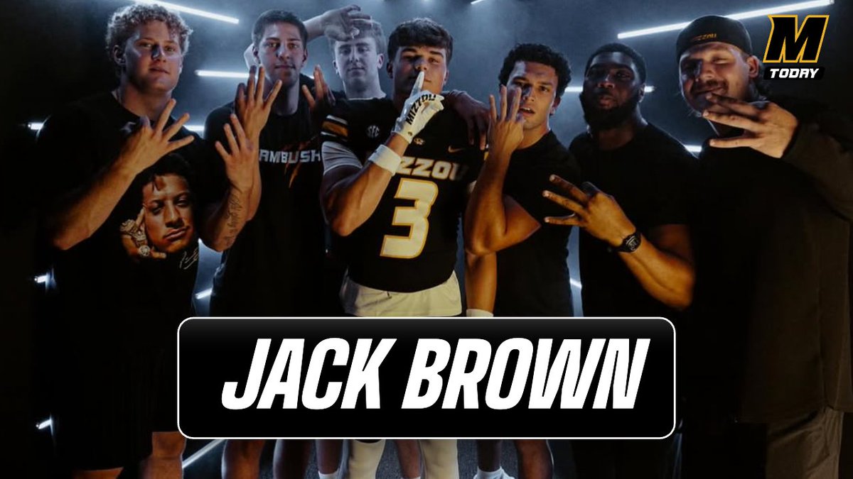 thevandalorian's tweet photo. #Mizzou commit Jack Brown joined The MizzouToday Show to tell stories from his recruitment:

- Playing against Jude James, Jack Lange
- Pledging same day as Chris Harris Jr.
- Renewed Arch Rivalry

Podcast: https://t.co/GSSLYyC0D8 https://t.co/VfPMF3jaxC