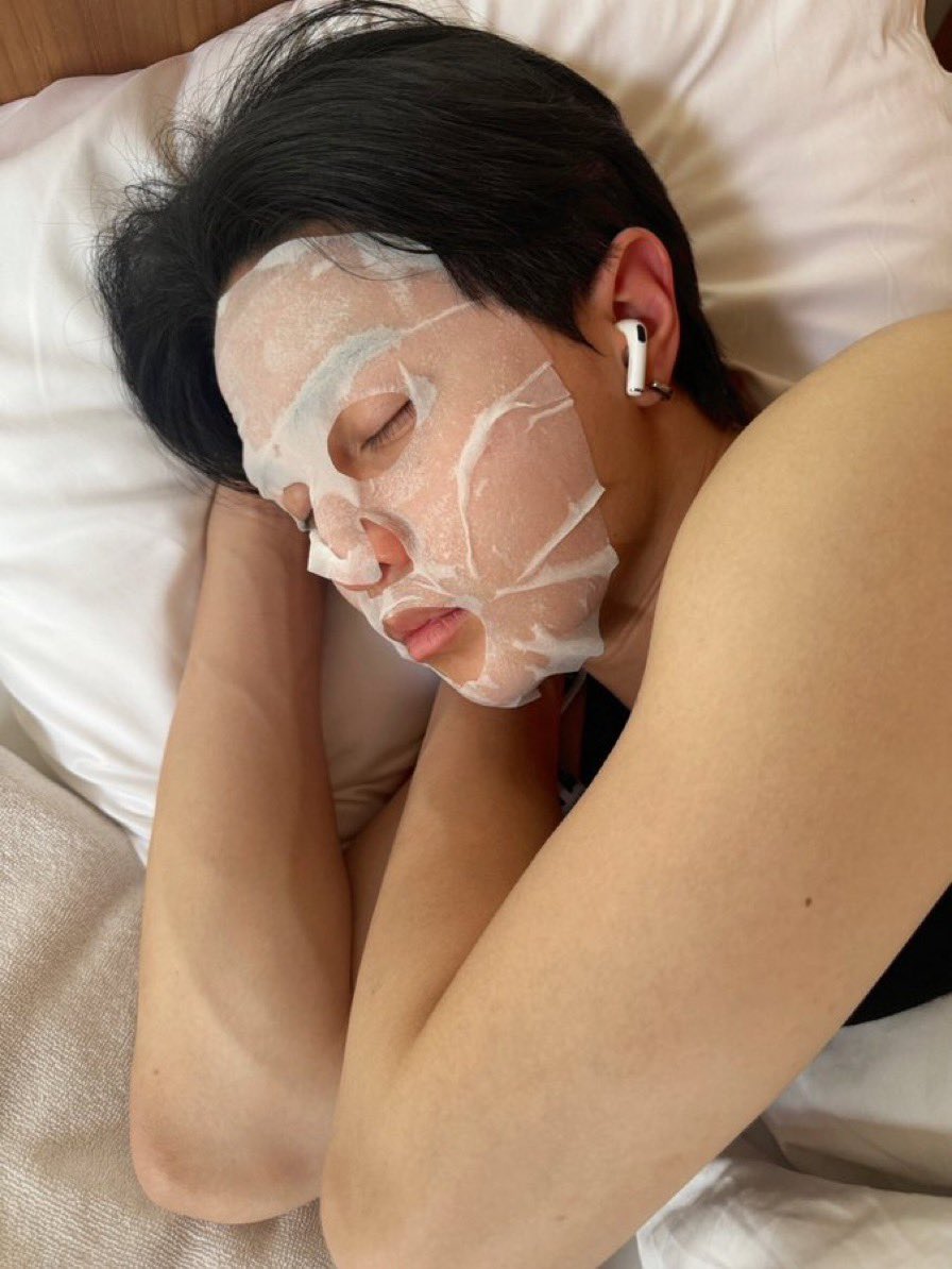wew0501's tweet photo. 연상이 공유해주는 연하 자는 모습은 보법이 다르셔 걍 분위기가 막 ••• 진짜 연상만 할 수 이씀이

#WilliamEst #williamjkp #est_rvp https://t.co/GWUlfy7kPl
