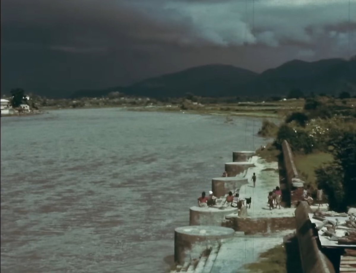 SatishKTM's tweet photo. Nepal भ्रमणमा रहेका एक foreigner ले 1978 मा Kathmandu valley बारे बनाएको  video मा भएको केहि scene हरु https://t.co/JUaA1VAuGZ
