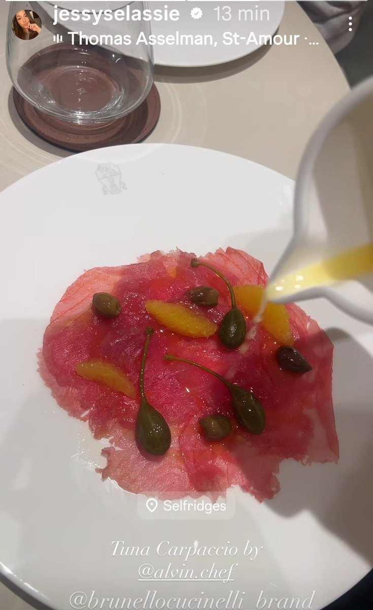 francaruberto56's tweet photo. @JessySelassie
Un bellissimo piatto di Tuna Carpaccio di #alvin.chef
#brunellocucinelli_brand
Presso Selfridges 😊👩🏽🍳💗🦋 https://t.co/yc98CRQ5j2