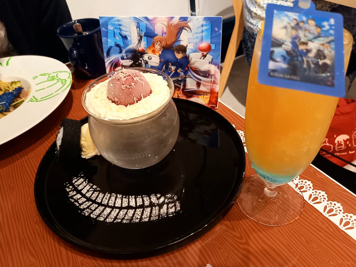 abeno_333's tweet photo. #名探偵コナンカフェ 後期は初めての会場に行ってきた🍴
千速さんのパスタ、魚とかきのことか具材がしっかりあったし、汁まで美味しかった〜🍝
「やっぱほしい！」になったクリアファイルホルダーも買えてよかった！ https://t.co/da5uvLTxr5