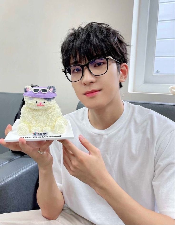 jizafgabut's tweet photo. special for wonwoo’s bday 🙌🏻

aku mau kasih saldo gopay untuk 7 carat yang beruntung 🤩 (pastiin gopaynya aktif ya!!)

rules:
— carat only
— like & rt
— strictly not for GA hunter 
— reply dengan ucapan happy birthday untuk wonwoo + doa terbaik kalian untuk wonwoo dan seventeen💗

nanti yang paling berkesan sama kreatif nanti aku pilih yaa😚💗

close 17 Juli 2026 jam 00.00 WIB 👋🏻
good luck carat!!