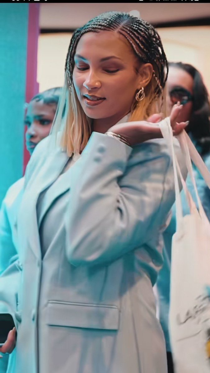 stayclassyk's tweet photo. Wifey 😛

BUILT DIFFERENT ASHLEY
ASHLEY BEEN THAT GURL
#BrylnnTheMovement https://t.co/tE2rjb28JM
