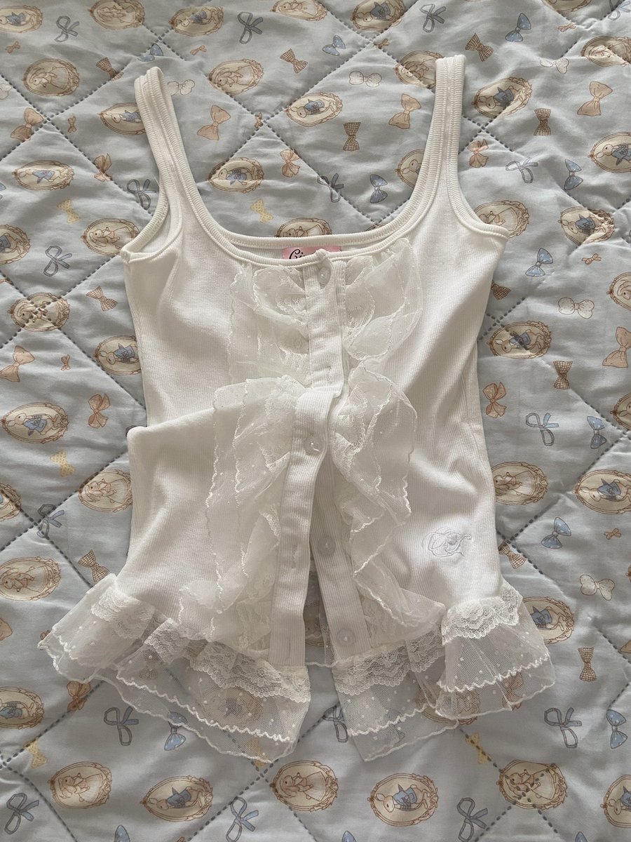 tjrusedd's tweet photo. cintage (xs) อก 24-32
ราคา : 220- https://t.co/pQTo1TH2Ca