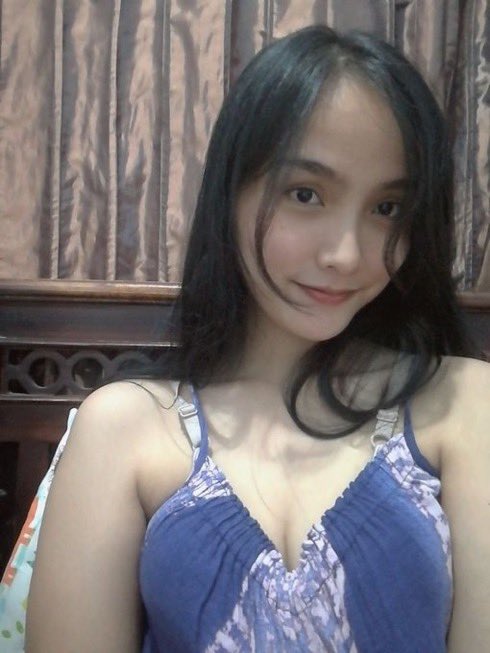fiarawatu's tweet photo. Mending yg mana coba? https://t.co/yWK3wbonds