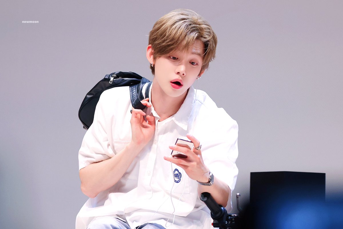 newmoon_iiii's tweet photo. 260715🦊

#연준         #YEONJUN         #ヨンジュン 
#TXT #TOMORROW_X_TOGETHER
#투모로우바이투게더 https://t.co/j7f6gvbLRe