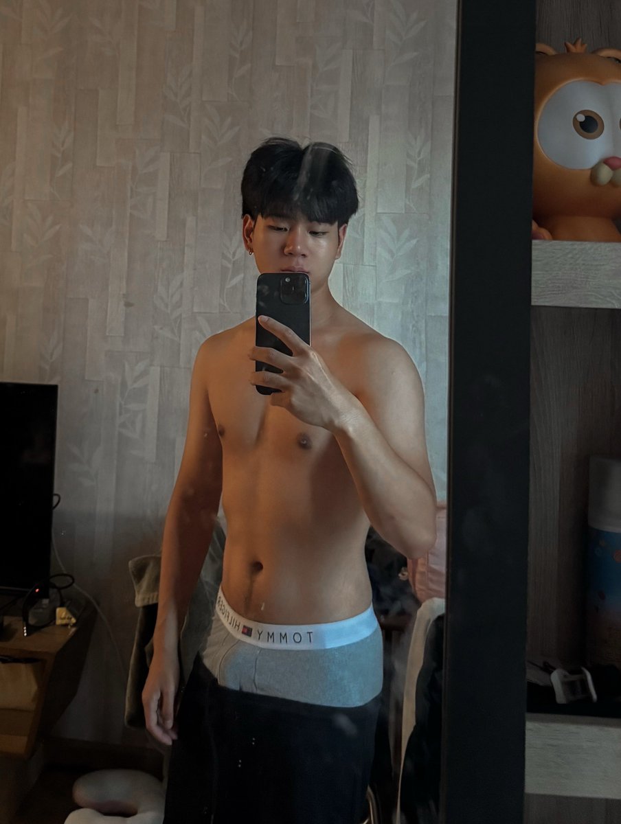 caxsitor's tweet photo. 😶‍🌫️ ข้าวตอก https://t.co/RlfZmTEyAB