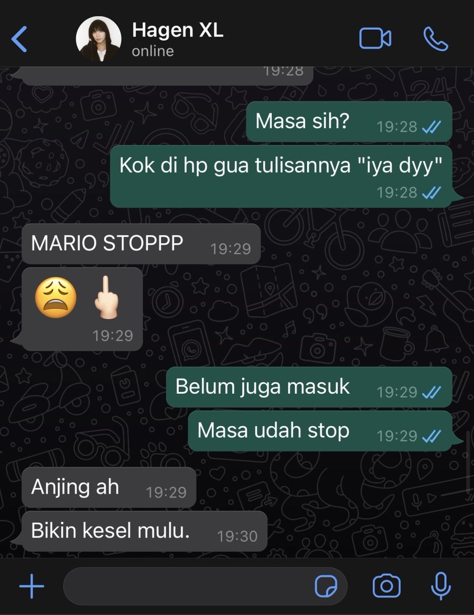 unalee90's tweet photo. Markhyuck few tweets au

— Pentingnya Komunikasi

cw// harsh words, mpreg 

From Bad &amp; Crazy Sequel [2] https://t.co/vIaduTYezU