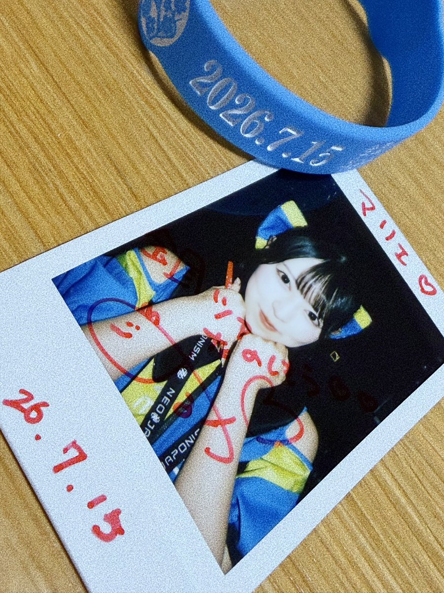 _niqin_'s tweet photo. ツアーはじまった！！最高だった！！

みるかちゃんさー、顎下シュッとしすぎ！
私もそうなりたいヨ

#みるきゃわ https://t.co/ocCogcQhAR