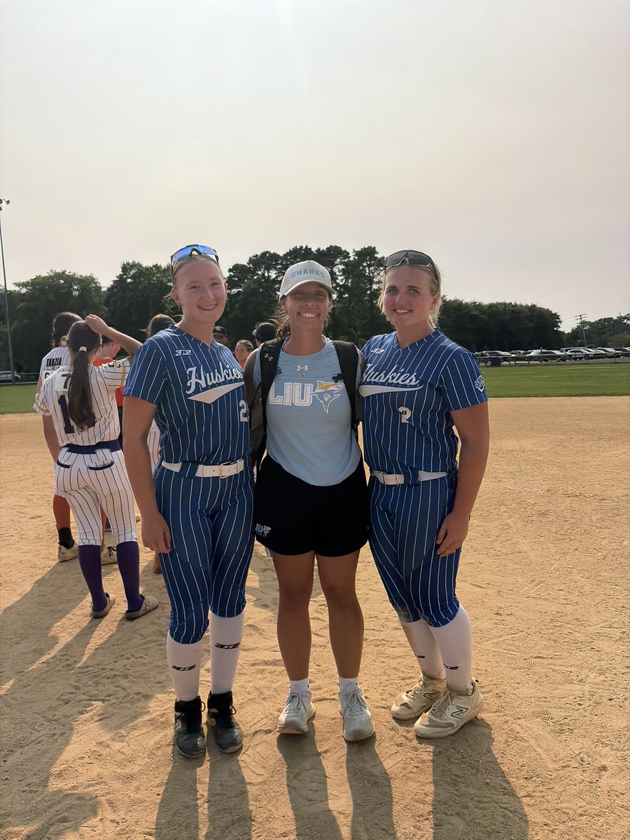 KenzieConley25's tweet photo. Thank you so much @UntamedSoftball for hosting a camp with a bunch of college coaches this week. I had a great time learning on the field with drills as well as getting live reps in the scrimmages. I can’t wait to come back for more! 
@EStateHuskies @esh16UHarris @Johnknopf10 @CoachPenny_OLY @3N2TeamClutch