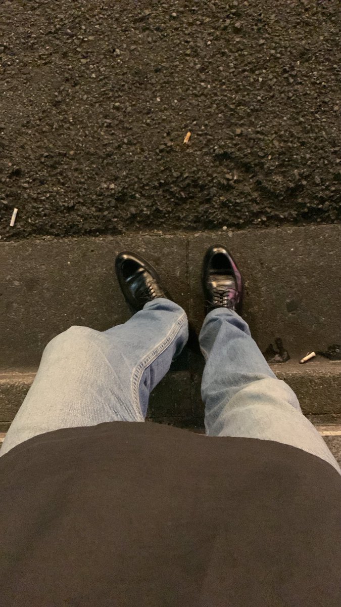 yuimid0303's tweet photo. 7/15(水)

新宿㊉おいどん ユーイチです☺️🏮

今夜も閉店🙏🏮

生きさせて頂き感謝致します🙇‍♂️🏮

また明日🤲🏮

ホットペッパー⬇️
https://t.co/bqoOkgd906
Googleマップ⬇️
https://t.co/vWtPYlqPK5

#鹿児島 #芋焼酎 #新宿居酒屋 #おいどん #新宿西口 #西新宿七丁目 #一人飲み #少人数飲み https://t.co/YfsOfXwcia