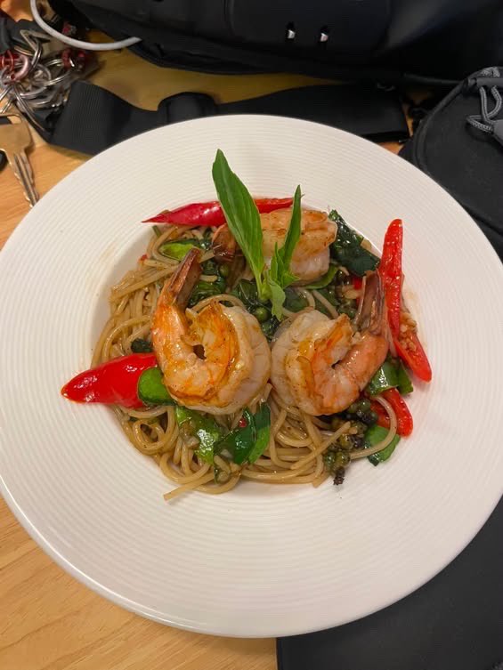 DinRangsit's tweet photo. Dinner https://t.co/4HXT4Pr8ab