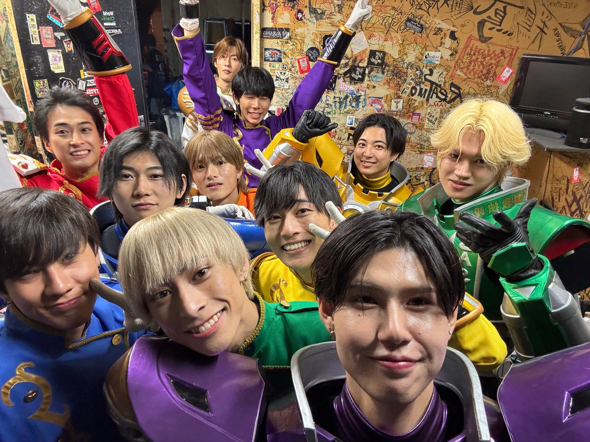 mirai19357505's tweet photo. 本日はタイマンライブにお越しいただきありがとうございました！！
ヒーローが困ってたのでヤンキーヒーローが助けに行きました✨✨🏍️
今日発表した新曲とヤツルギ12に出演が決まり新しい事が沢山あります🔥
これから沢山の事に挑戦して皆んなを必ず楽しませるからね!！🫧
今日も本当に皆んなのおかげ楽しかった！！ありがとう💜