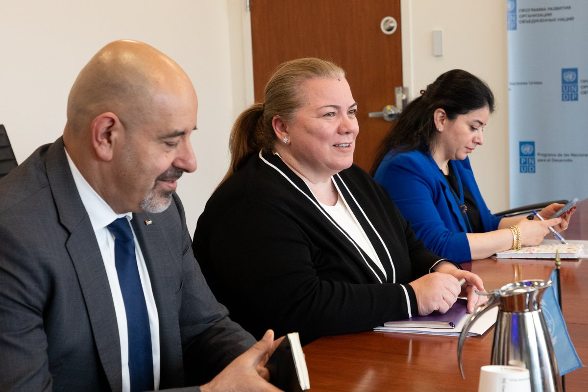 alexanderdecroo's tweet photo. Valuable exchange with Jordan’s Minister of Planning and International Cooperation, Zeina Toukan, on how @UNDP can support the Economic Modernization Vision. 

Amid regional uncertainty, mobilizing investment, creating jobs and strengthening connectivity are critical. https://t.co/KhxQyV7sFY