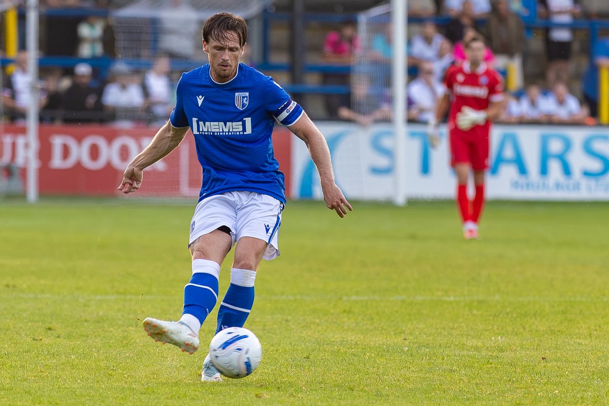 TheGillsFC's tweet photo. A few snaps from last night's game at Crabble. 📸

#Gills https://t.co/jOAqvXm9Ep
