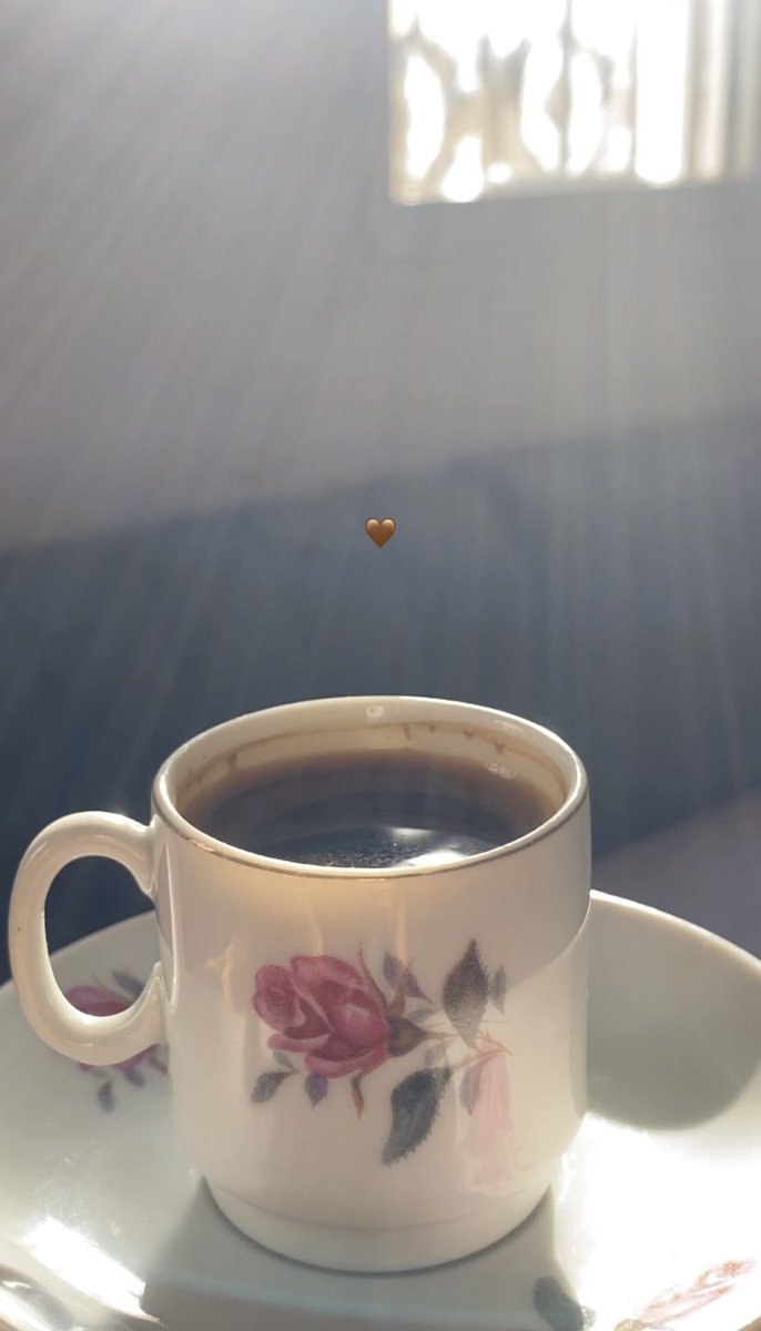 Majooda2012_'s tweet photo. قهـوة الربـوع .🤍

. https://t.co/l2cOnhUrDr