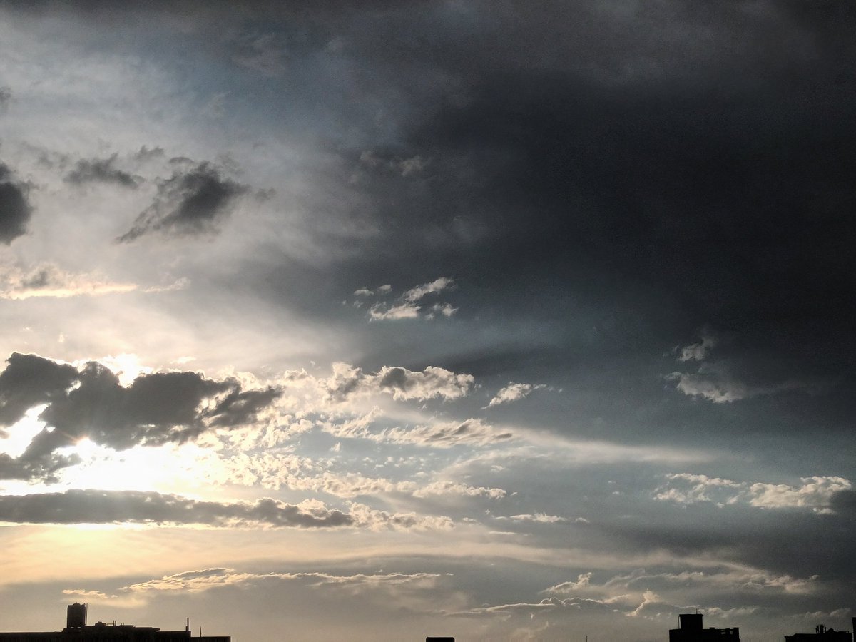 LearnerAlyssa's tweet photo. A try to capture a beautiful 😍 moment.

#NaturePhotography 
#WednesdayVibes https://t.co/bGfazi071p