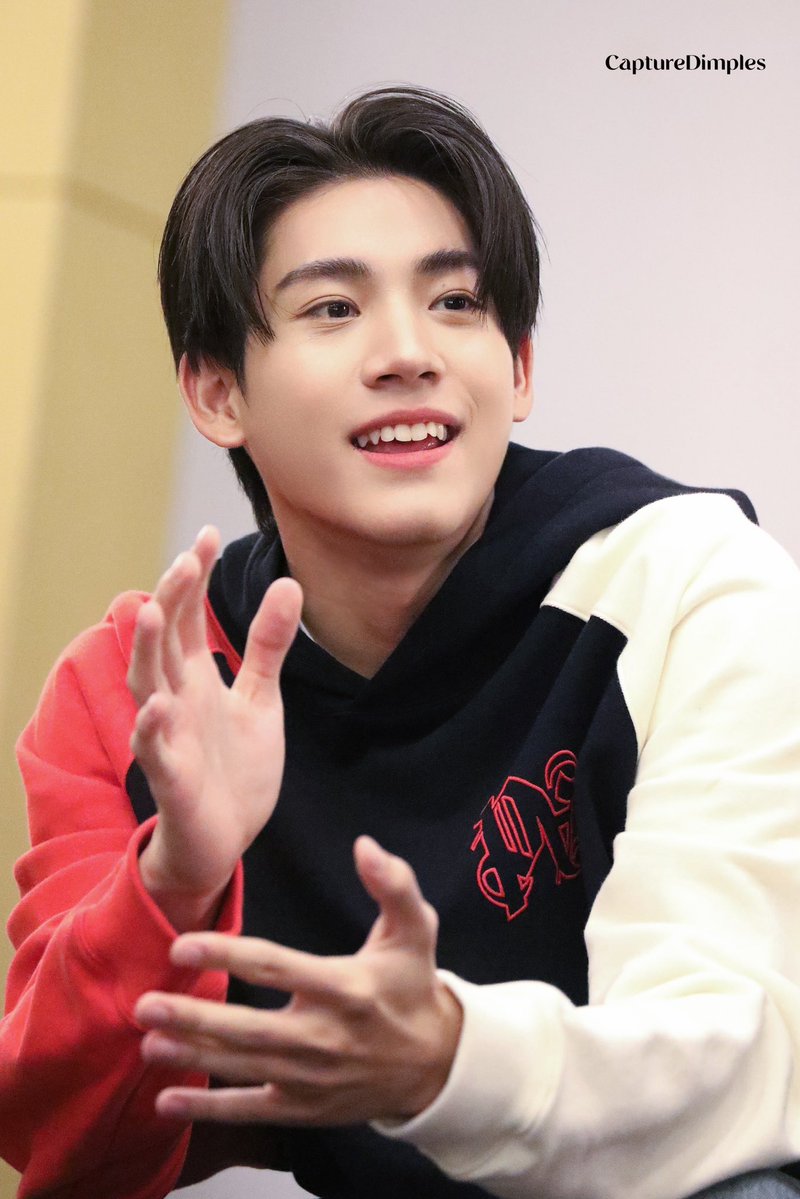 CaptureDimples's tweet photo. The Cutest Puppy 🐶

TONSOM 10TH EPISODE

#Almondbabybigboy 
#WhenOrangesFallEP10 https://t.co/3sIkA0XQpa