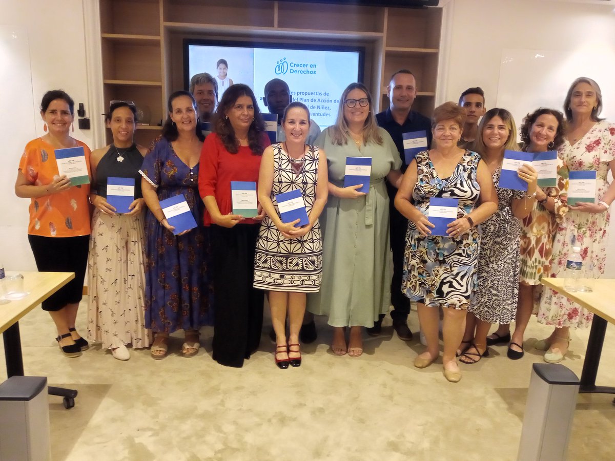 CubaMined's tweet photo. 🇨🇺 Sesionó el grupo asesor para la implementación del Código de la Niñez, Adolescencias y Juventudes. Expertos y especialistas evaluaron las acciones desarrolladas y proyectaron las que se acometerán en la próxima etapa.
#CrecerEnDerechos
#CubaMined https://t.co/dKBKhwQkmm
