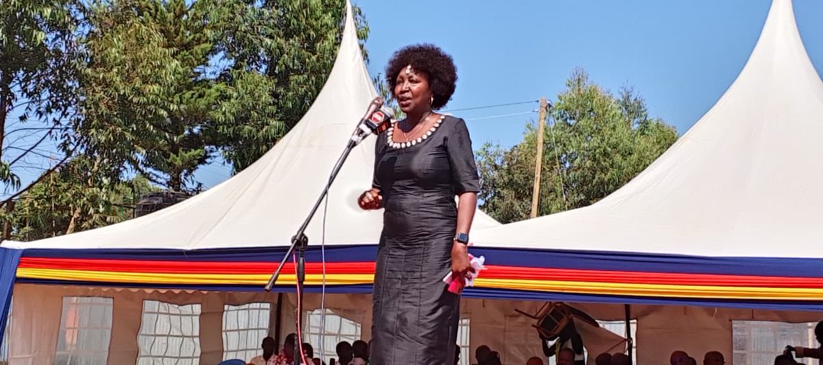 GladysShollei's tweet photo. Joined my colleague Hon. David Kiplagat (MP, Soy) and the people of Soy at Moi's Bridge Town today for the official commissioning of Moi’s Bridge Police Station, graced by the Chief Guest, DIG Eliud Lagat. https://t.co/CgHadfCzMw