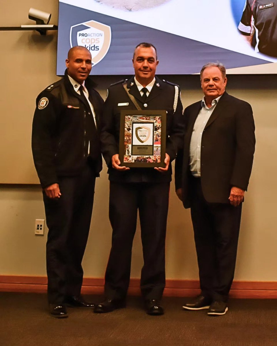 COPSandKIDSca's tweet photo. Join us in celebrating the Recipient of the 2025 James (Jim) Sneep Award: PC Rui Simoes! 🎉

Read the story:
https://t.co/WC0jXW3mIh

#ProActionKids  #charity #communityengagement #brothersinblue https://t.co/GeVKRvrpmN