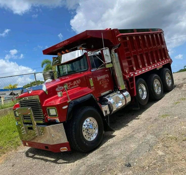 MarkSmi59382985's tweet photo. You will surely get the best quality truck from us at an affordable price. We will also ensure it is delivered safely to your preferred destination. https://t.co/0o6YdeBz6Q
